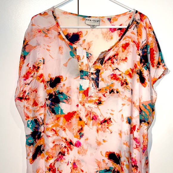 Ava & Viv abstract floral tunic top - Picture 7 of 7